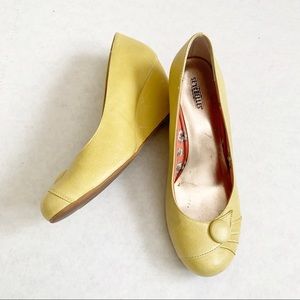Seychelles Rowdy Leather Wedge Button Heels Yellow